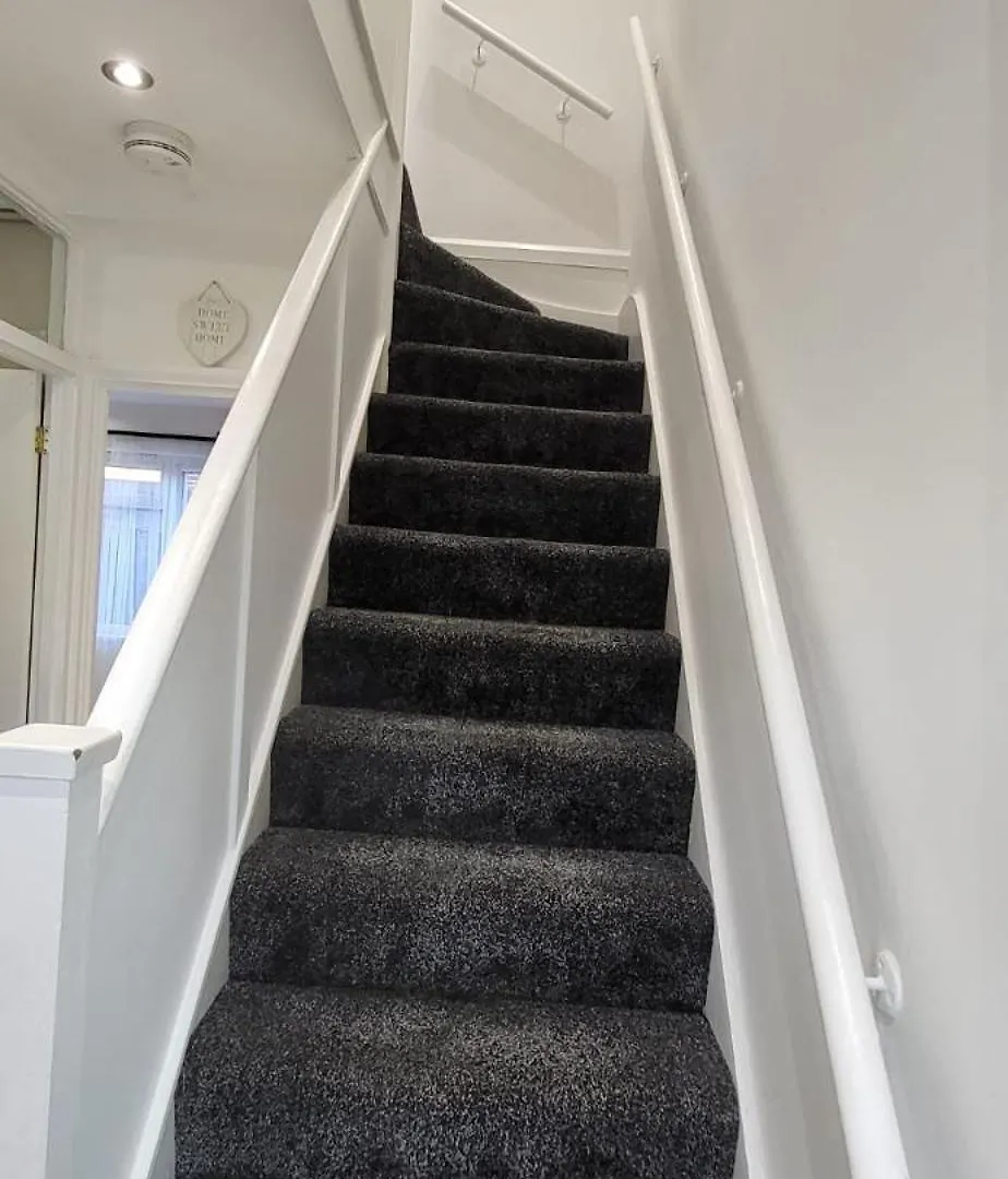 Delight Home-London City Airport & Excel Holiday home London